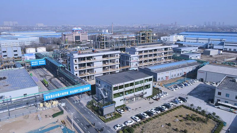 化工产品代理加盟与自营：差异解析与选择指南